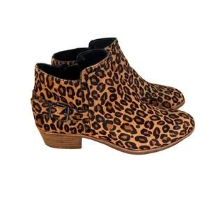 Gianni Bini Bootie Womens 8 Brown Torloni Calf Hair Leopard Stacked Heel Buckle